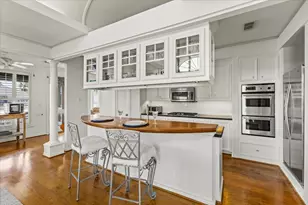 123 Port St, San Leon, TX 77539 - Photo 11