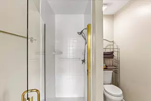 123 Port St, San Leon, TX 77539 - Photo 27