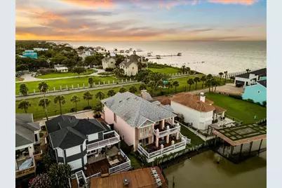 123 Port Street, San Leon, TX 77539 - Photo 35