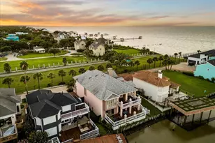 123 Port St, San Leon, TX 77539 - Photo 35