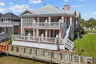 123 Port St, San Leon, TX 77539 - Photo 1