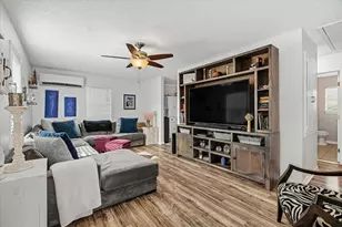 2210 67th St, Galveston, TX 77551 - Photo 7