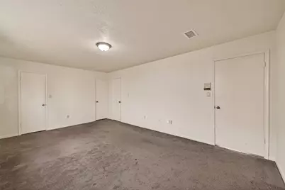 1823 Pinewood Court, Sugar Land, TX 77498 - Photo 35