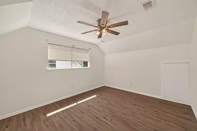 1823 Pinewood Court, Sugar Land, TX 77498 - Photo 29