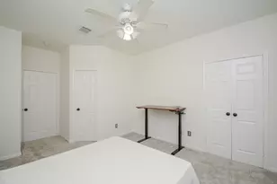 14 Guinevere Pl, Conroe, TX 77384 - Photo 25