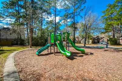 14 Guinevere Place, Conroe, TX 77384 - Photo 31