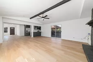 419 Bellmar Dr, Houston, TX 77037 - Photo 9