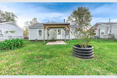 745 Kyle Street, Angleton, TX 77515 - Photo 19