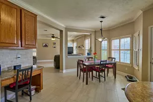 2610 Lakeside Village Dr, Missouri City, TX 77459 - Photo 9