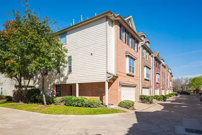 3426 Skyline Village Drive, Houston, TX 77057 - Photo 3