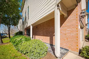 3426 Skyline Village Dr, Houston, TX 77057 - Photo 5