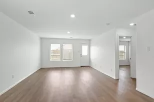 8807 Bar Hbr Dr, Baytown, TX 77521 - Photo 7