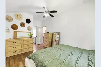 7477 Hidden Acres Drive, Cleveland, TX 77328 - Photo 13