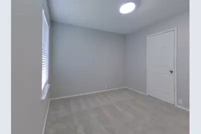 18810 Woodbreeze Drive, Humble, TX 77346 - Photo 15