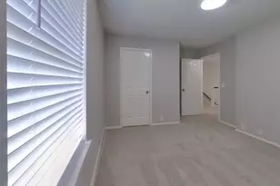 18810 Woodbreeze Dr, Humble, TX 77346 - Photo 13