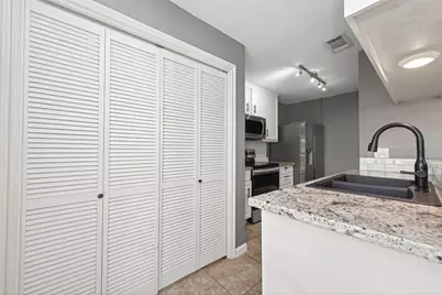 6700 Richardson Road #305, Houston, TX 77069 - Photo 15