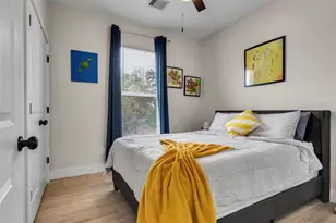 819 E 40th St, Houston, TX 77022 - Photo 39