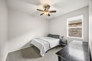 11518 Castle Nugent Ct, Conroe, TX 77304 - Photo 17