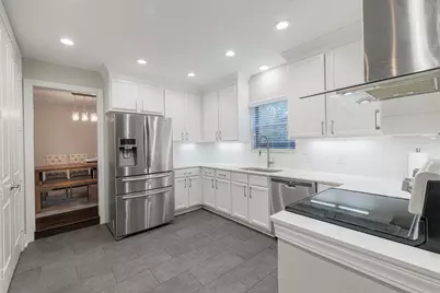 2227 Seven Oaks Drive, Houston, TX 77339 - Photo 7