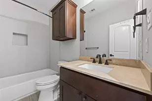 823 W 21st St, Houston, TX 77008 - Photo 37