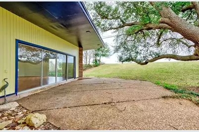 4600 Lakeshore Drive, Port Arthur, TX 77642 - Photo 31