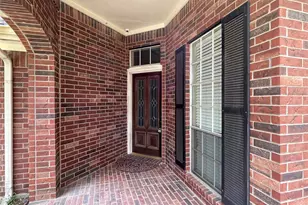 1602 Lawick Cir, Sugar Land, TX 77478 - Photo 3