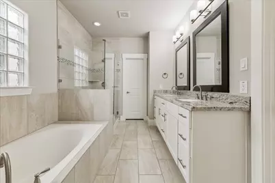 831 Wakefield Drive #A, Houston, TX 77018 - Photo 15