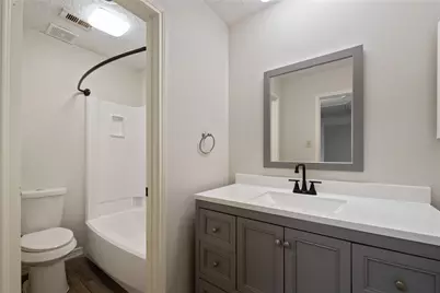 11805 Southlake Drive, Houston, TX 77077 - Photo 15