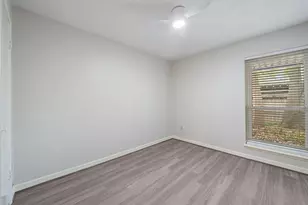 11805 Southlake Dr, Houston, TX 77077 - Photo 11