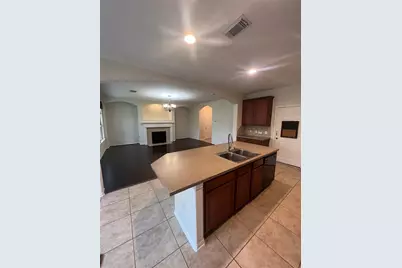 43 Nestlewood Place, The Woodlands, TX 77382 - Photo 5