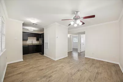 427 W 16th Street #11, Houston, TX 77008 - Photo 15