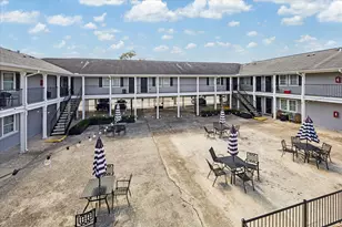 427 W 16th St, Houston, TX 77008 - Photo 13