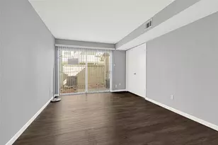 12111 Lemon Ridge Ln, Houston, TX 77035 - Photo 15
