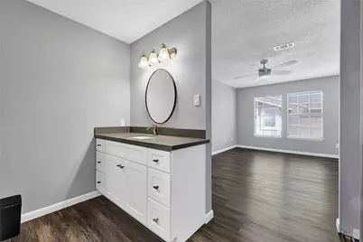 12111 Lemon Ridge Lane #121, Houston, TX 77035 - Photo 11