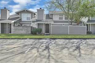 12111 Lemon Ridge Ln, Houston, TX 77035 - Photo 3