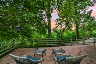 210 Pine Hollow Ln, Houston, TX 77056 - Photo 21
