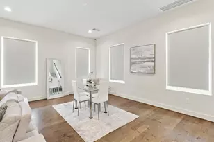 4816 Martin Oaks Ln, Houston, TX 77018 - Photo 5