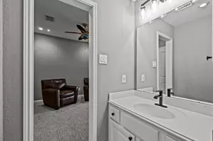 2823 Irvington Dr, Pearland, TX 77584 - Photo 31