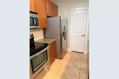621 21st Street #100, Galveston, TX 77550 - Photo 5