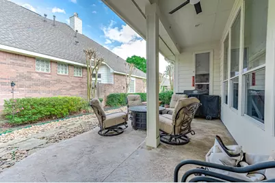 38 E Royal Mews, Conroe, TX 77384 - Photo 33