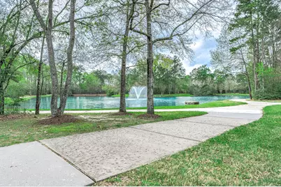 38 E Royal Mews, Conroe, TX 77384 - Photo 41