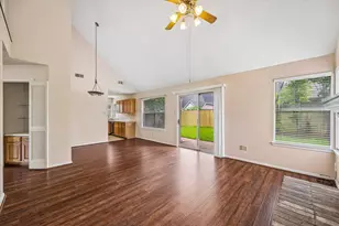 2922 Cotton Stock Dr, Sugar Land, TX 77479 - Photo 9