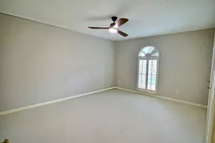 305 Oak Creek Ct, League City, TX 77573 - Photo 19