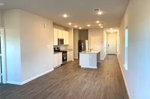 810 Brookside Dr, Dayton, TX 77535 - Photo 7