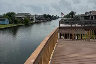 662 Warsaw St, Galveston, TX 77563 - Photo 7
