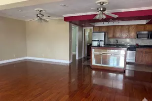 662 Warsaw St, Galveston, TX 77563 - Photo 11