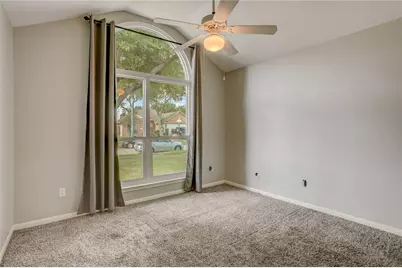 519 N Marathon Way, Stafford, TX 77477 - Photo 17