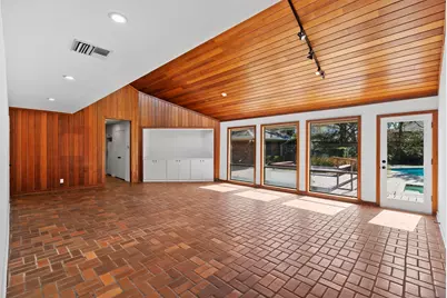 365 Piney Point Road, Houston, TX 77024 - Photo 25