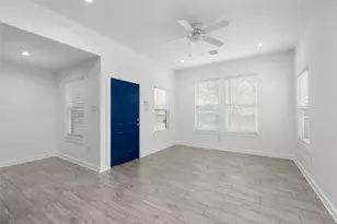 6004 Bois D Arc St, Houston, TX 77087 - Photo 5