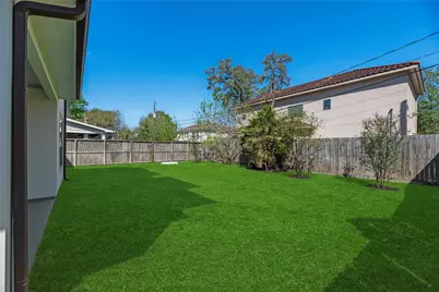 5006 Mayfair Street, Bellaire, TX 77401 - Photo 43